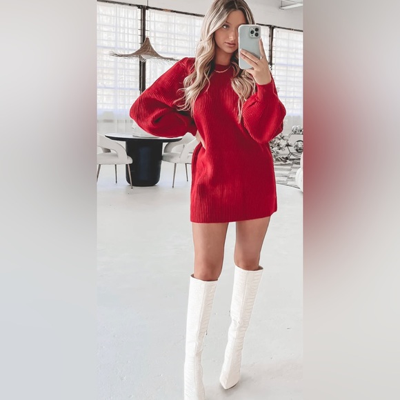 Never worn SHOW ME YOUR MUMU DIXON SWEATER DRESS - RED KNIT - Picture 2 of 5